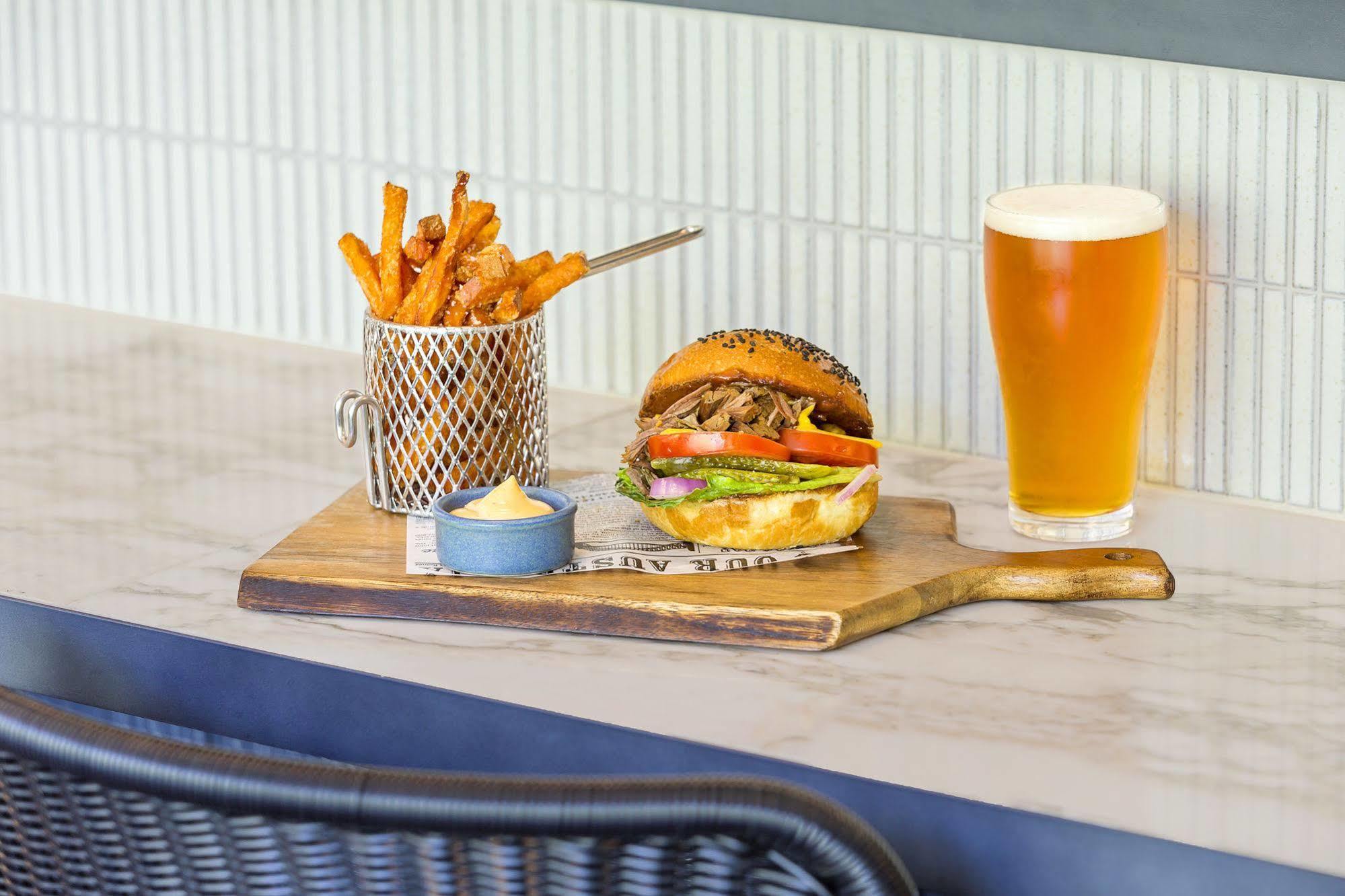 Vibe Hotel Rushcutters Bay Сидни Екстериор снимка